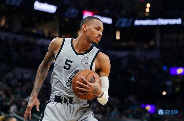 在本赛季中 在本赛季中