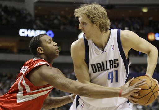 霍尔进球 霍尔进球