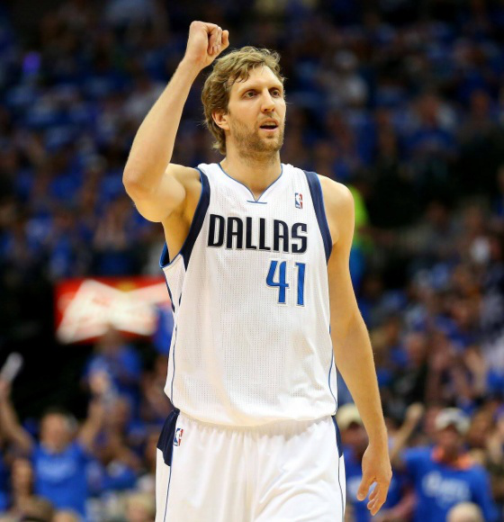 马在边路引 马在边路引