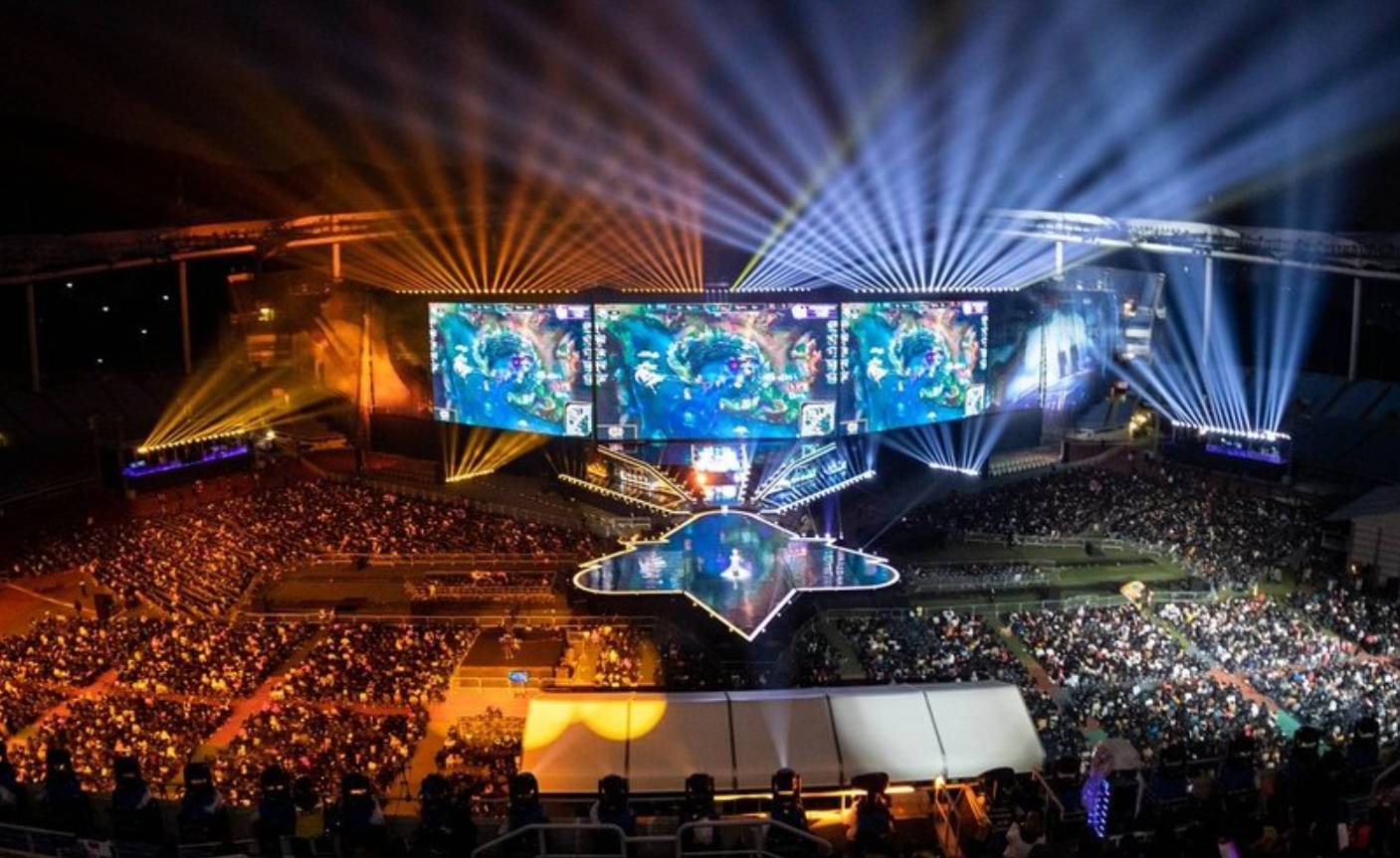 伏导致回防 伏导致回防