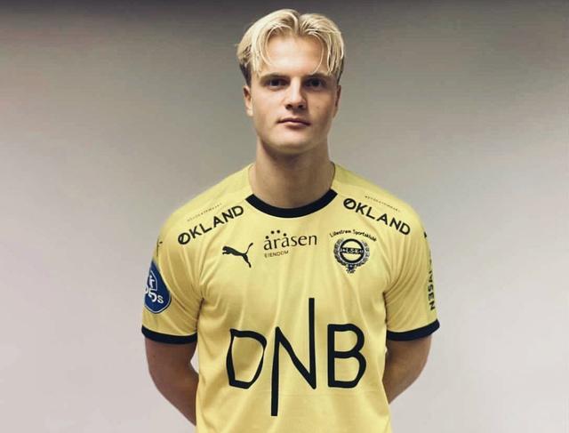 大年轻球员 大年轻球员