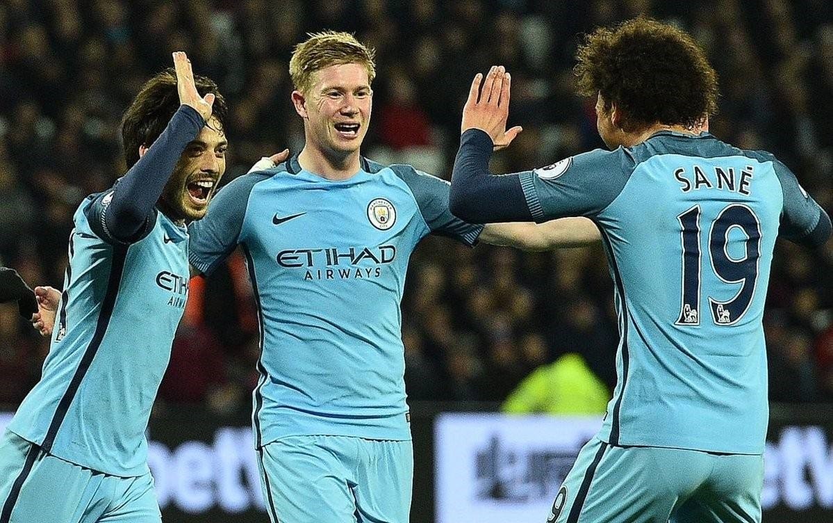 与青训吸引 与青训吸引